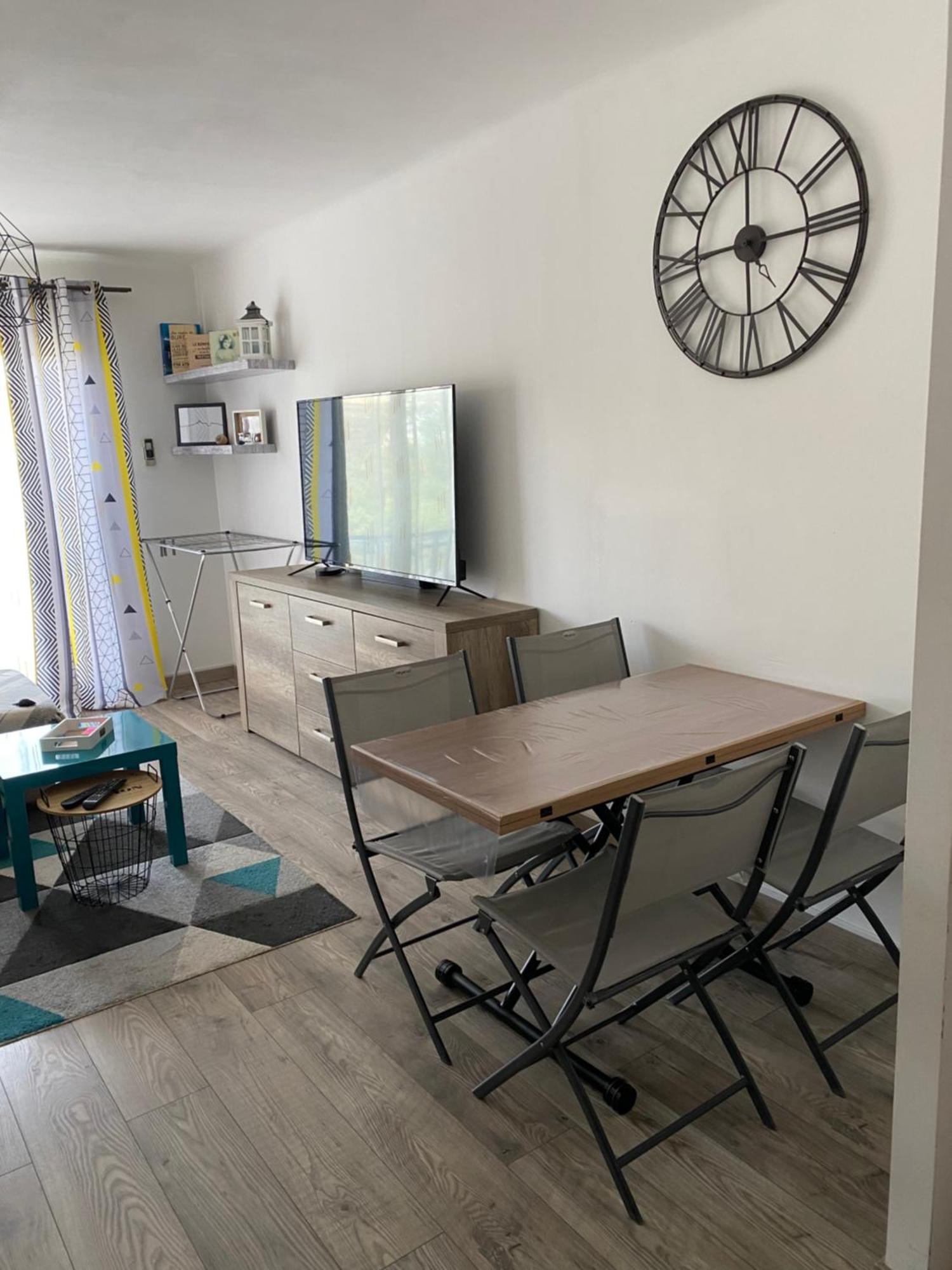 Charmant Appartement 3 Pieces Mandelieu Esterno foto