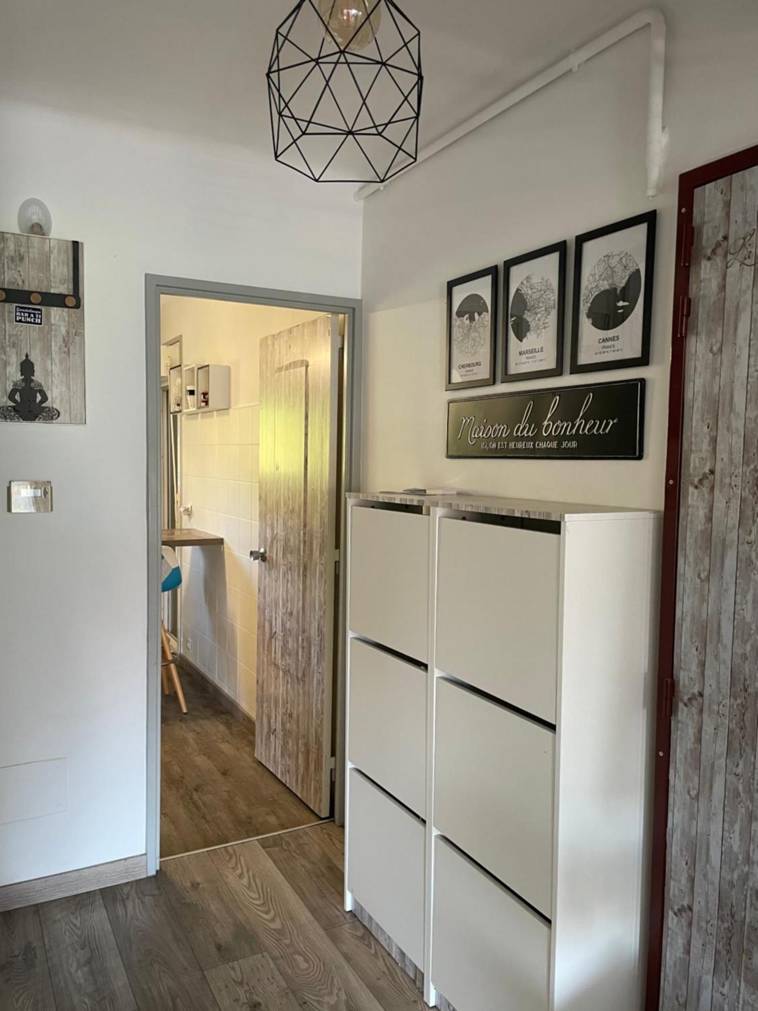 Charmant Appartement 3 Pieces Mandelieu Esterno foto
